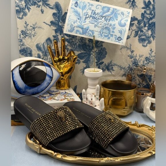 🆕 KURT GEIGER LONDON 🧿 NWOB Meena Eagle Black & Gold Studded Slide, Sz 7.5 - Picture 3 of 11